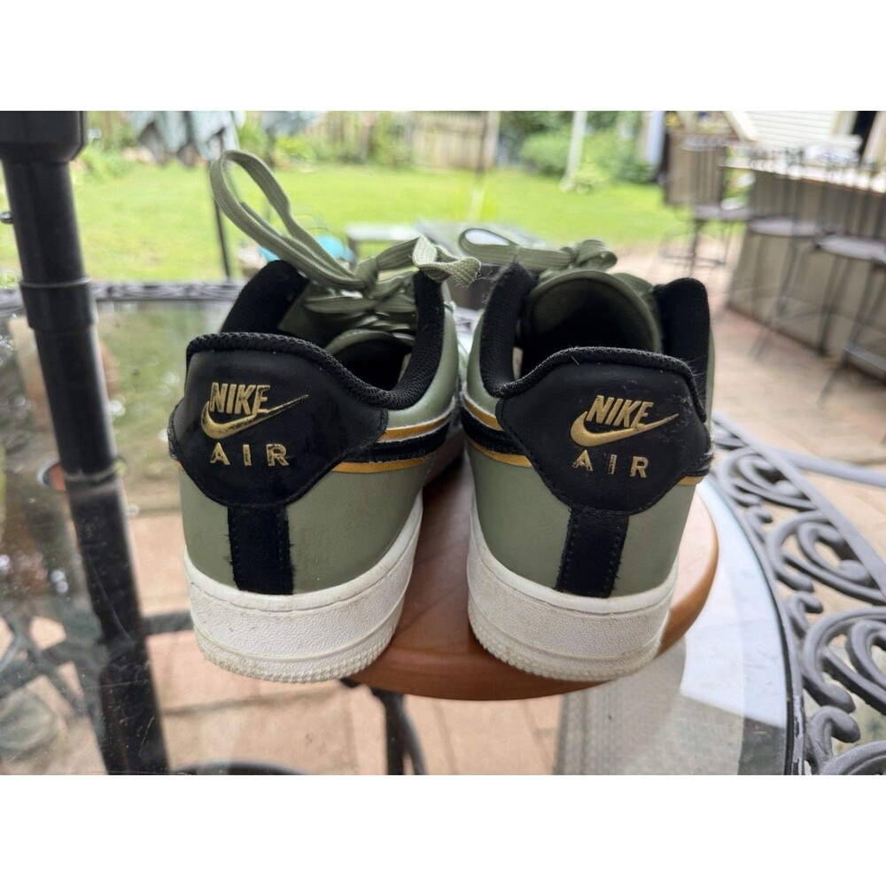 Nike Air Force 1 '07 LV8 Low Metallic Swoosh Pack Oil Green DA8481-300 8.5 - Picture 2 of 8